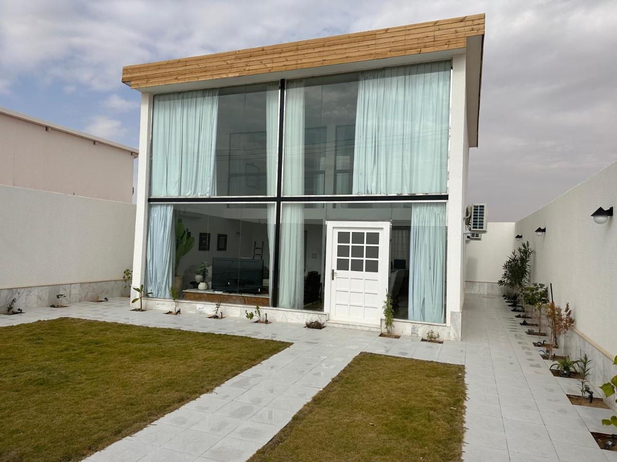 Divon Chalets Buraidah Bagian luar foto