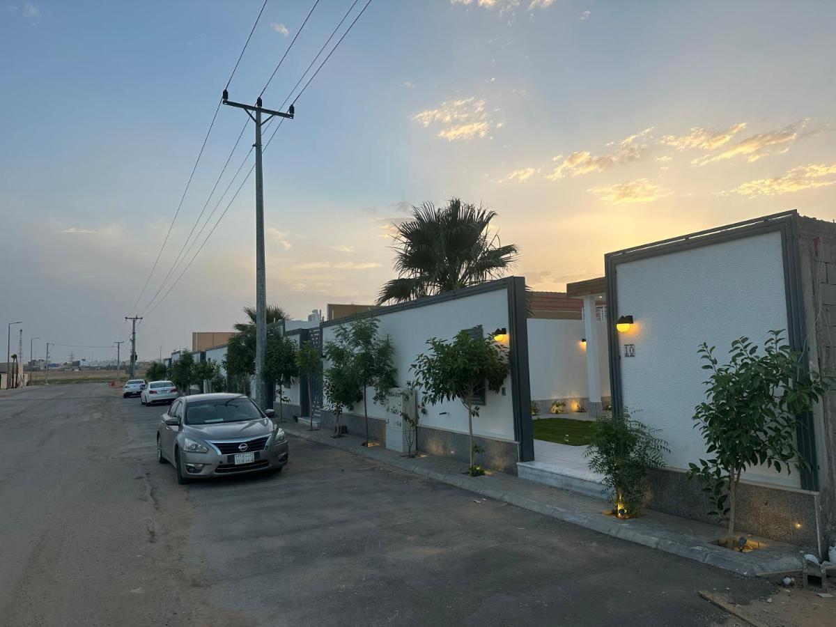Divon Chalets Buraidah Bagian luar foto