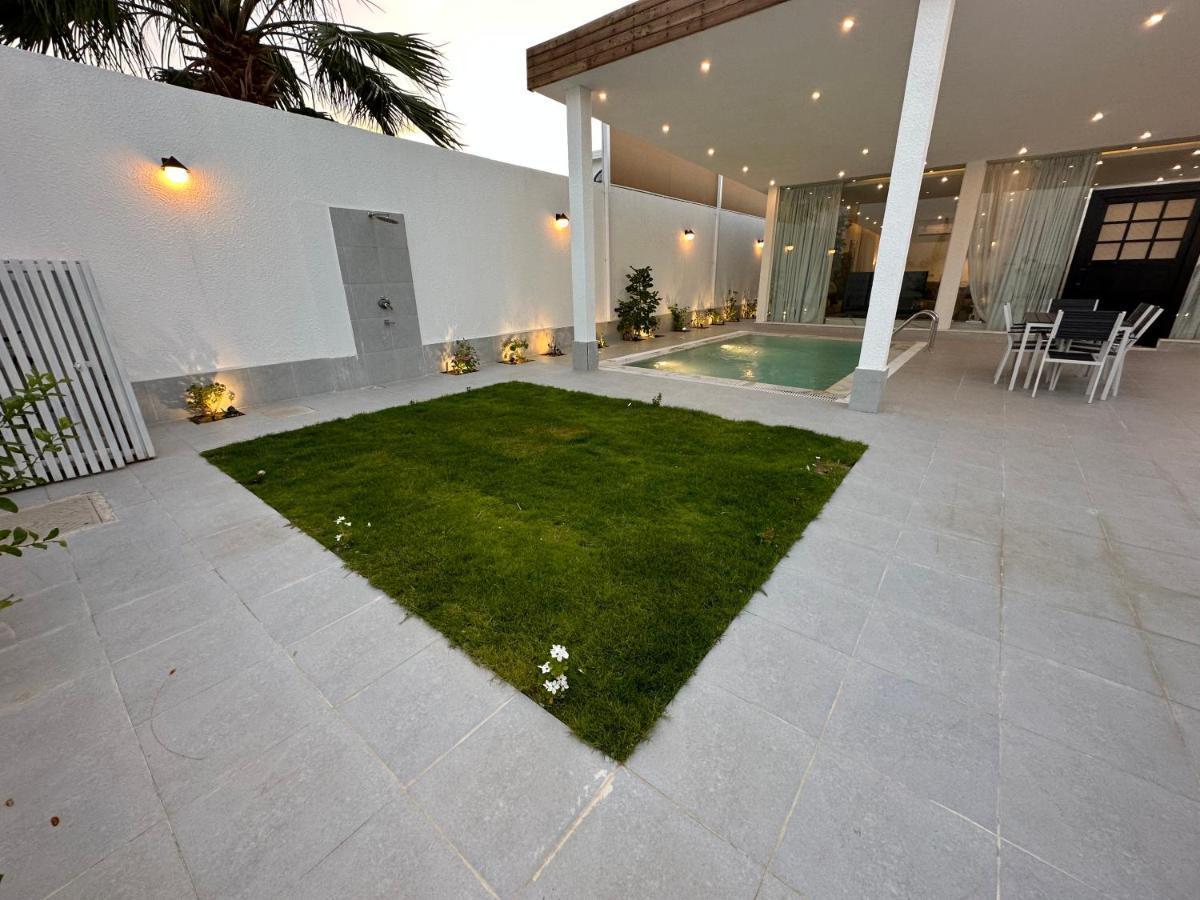 Divon Chalets Buraidah Bagian luar foto