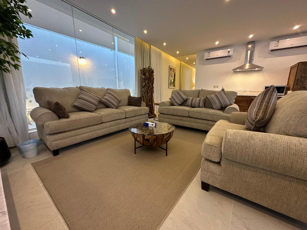 Divon Chalets Buraidah Bagian luar foto