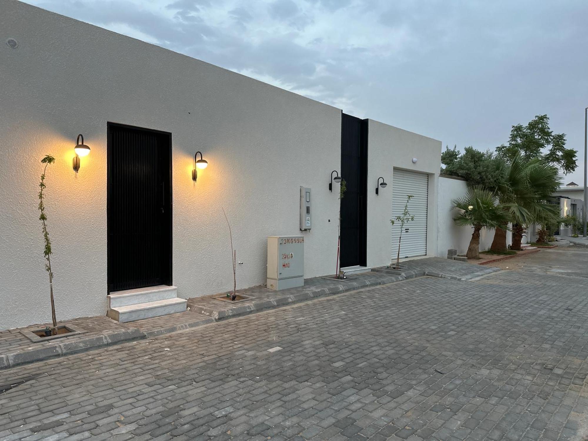 Divon Chalets Buraidah Bagian luar foto