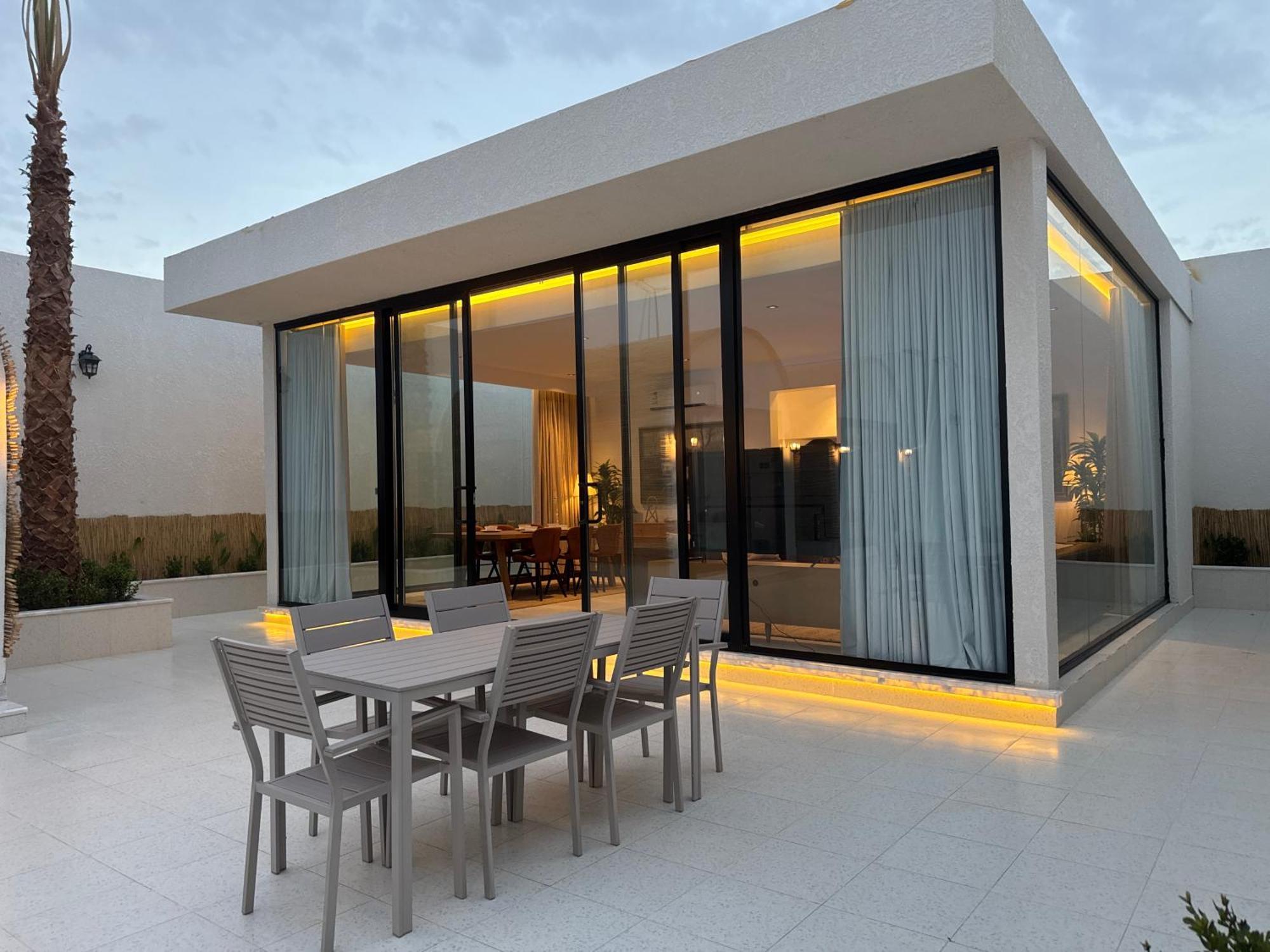 Divon Chalets Buraidah Bagian luar foto